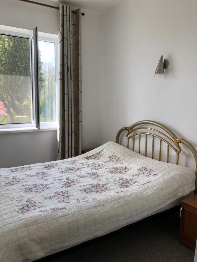 Гостевой Дом Айша Guest House Aisha Чолпон-Ата Экстерьер фото
