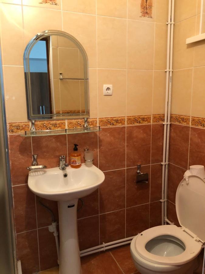 Гостевой Дом Айша Guest House Aisha Чолпон-Ата Экстерьер фото